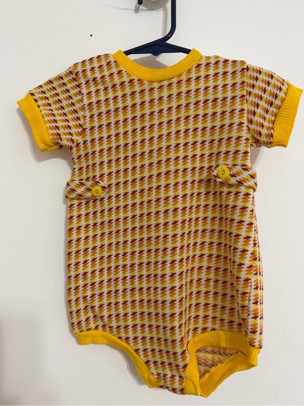 Vintage carters 1970’s Yellow Houndstooth Knit Baby Romper